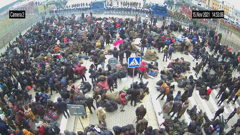 Польша убрала на пункте пропуска с Беларусью противотанковые «ежи». Как это было