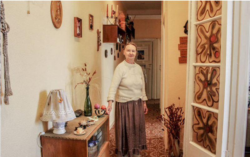 Светлана Ивановна в своей квартире