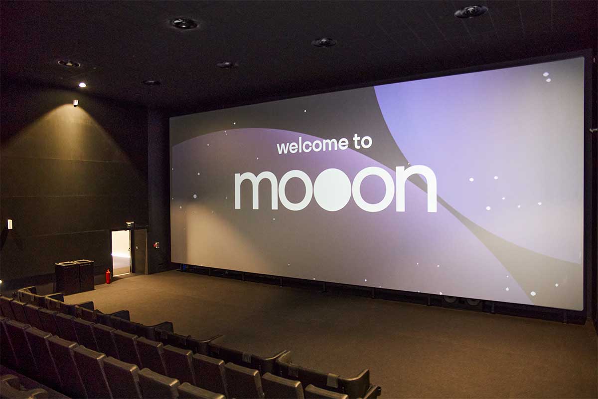 В Минске в ТРЦ Palazzo открывается новый зал mooon IMAX – самый большой  экран в Беларуси и невероятный звук