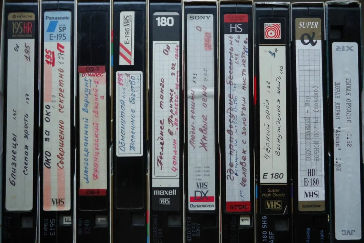 Умер легендарный переводчик «Терминатора» и тысяч других фильмов: в 90 ...